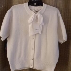 Chic White Button-Up Cardigan with Bow